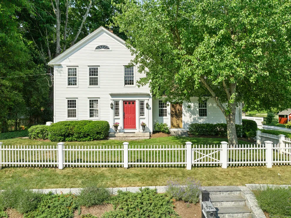 Unit for sale at 258 Washington Road, Woodbury, CT 06798