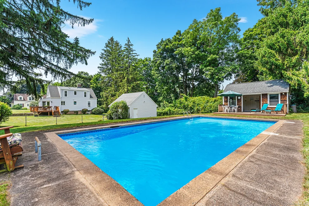 Unit for sale at 20 Hillsdale Road, South Windsor, CT 06074