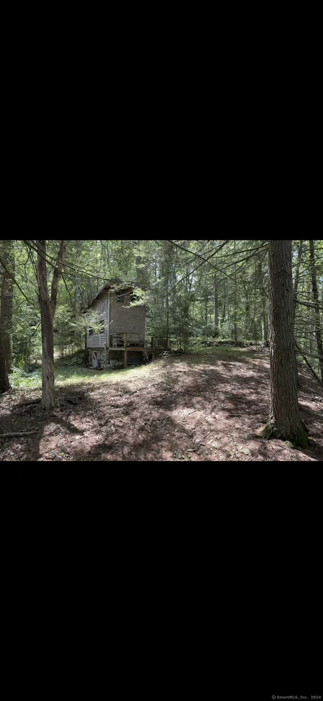 Unit for sale at 452 E. Litchfield Road, Litchfield, CT 06759