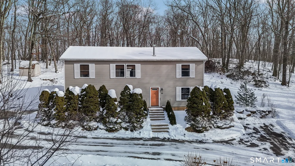 Unit for sale at 23 Keegan Road, Plymouth, CT 06782