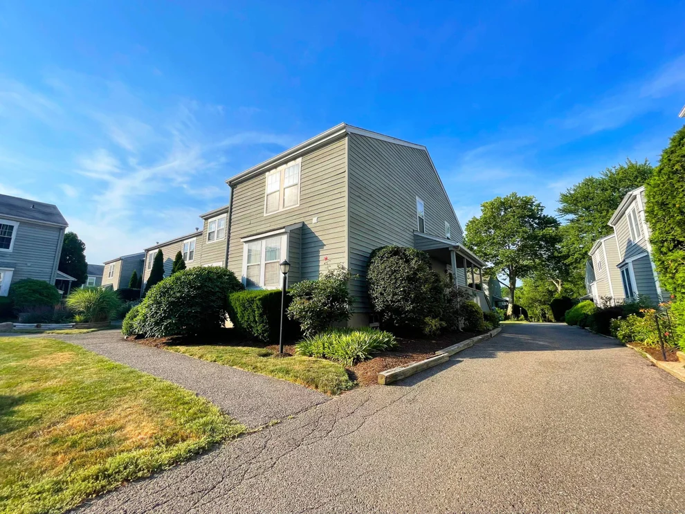 Unit for sale at 96 Ferry Court, Stratford, CT 06615