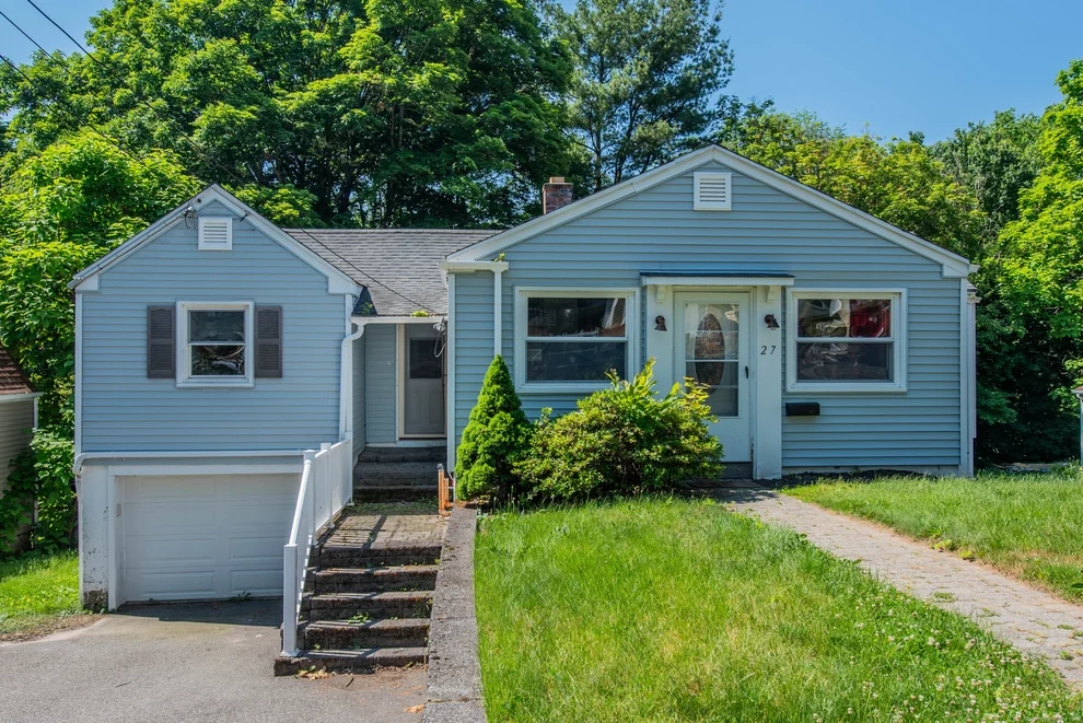 Unit for sale at 27 Viola Street, Watertown, CT 06779