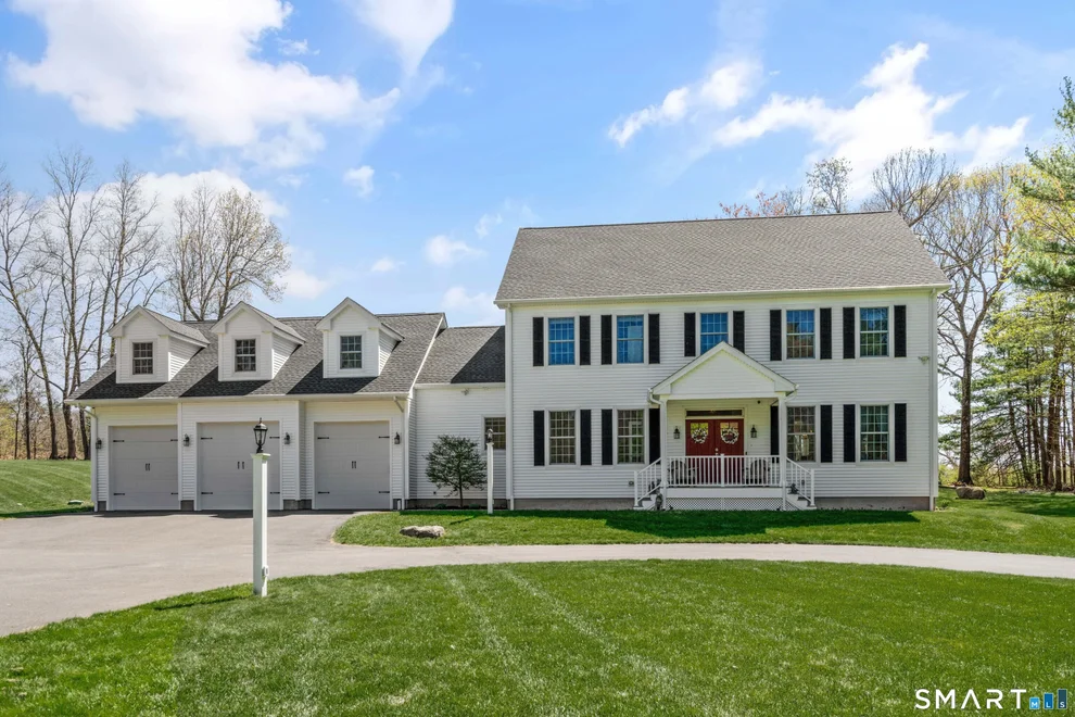 Unit for sale at 152 Old Farms Road, Simsbury, CT 06070