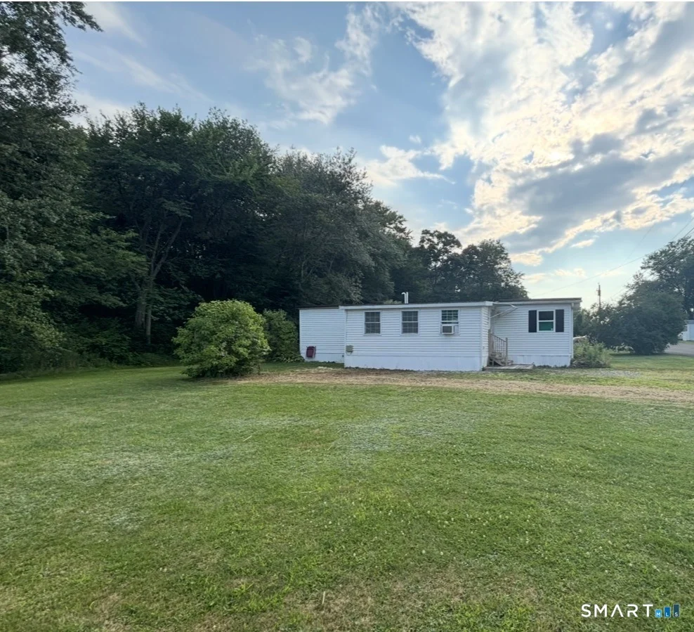 Unit for sale at 49 Erin Drive, Plainfield, CT 06374
