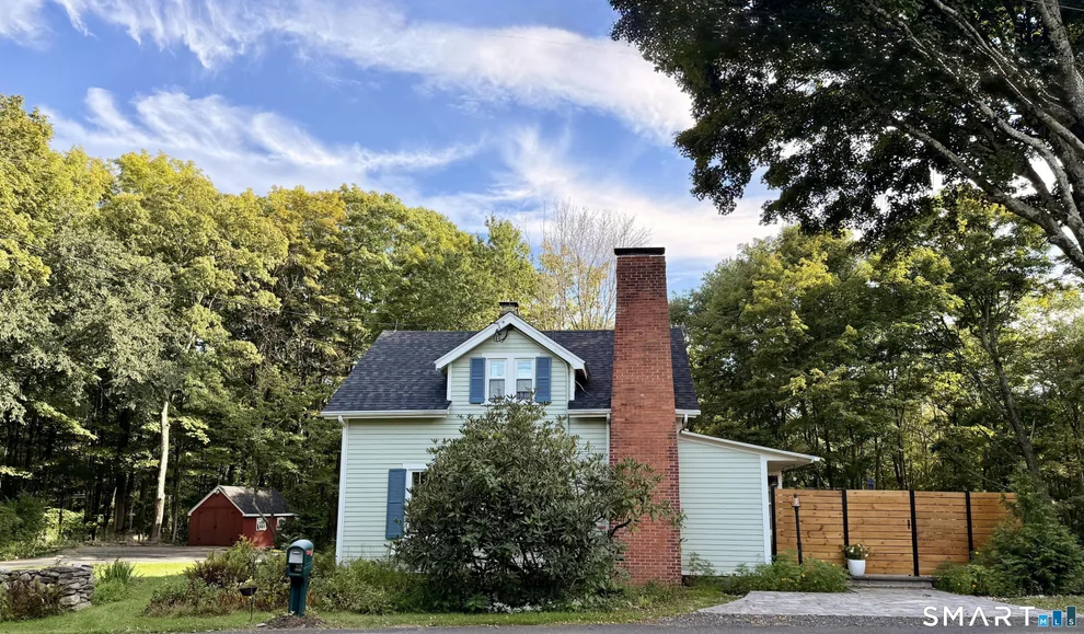 Unit for sale at 106 Sherwood Road, Easton, CT 06612