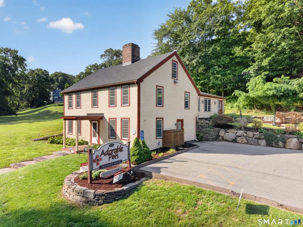 Unit for sale at 1721 Saybrook Road, Haddam, CT 06438
