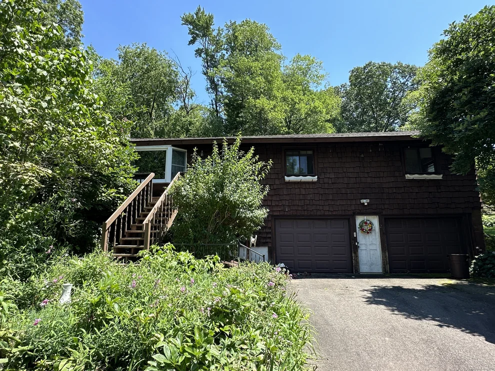 Unit for sale at 29 Pinnacle Road, Ellington, CT 06029