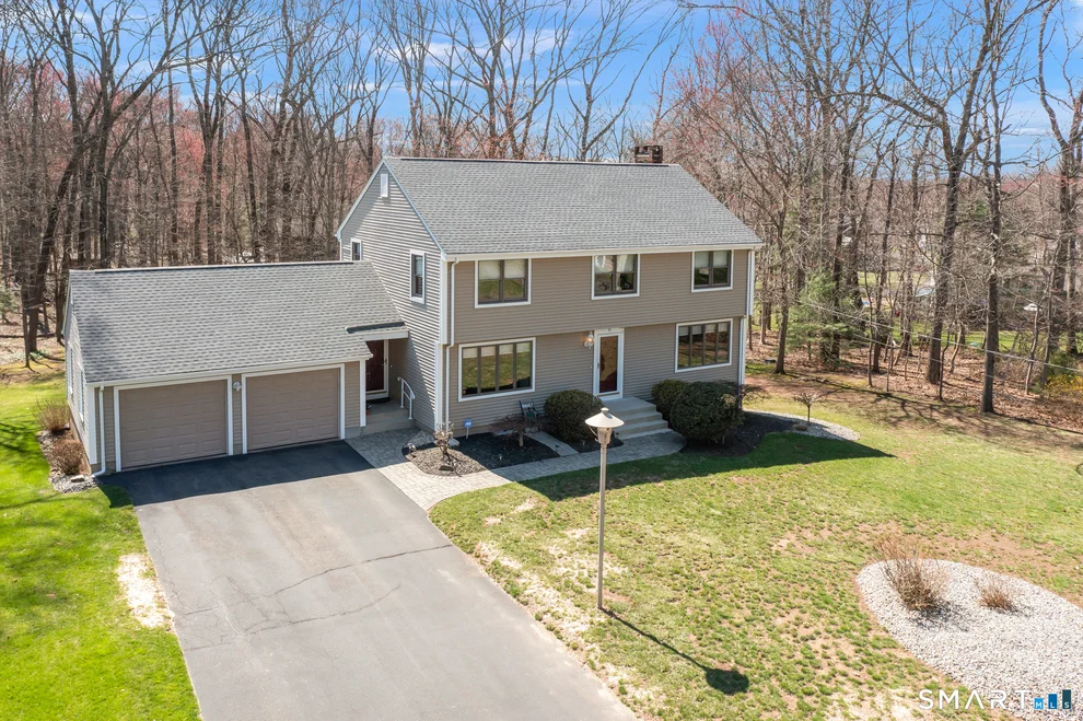 Unit for sale at 11 Hickory Hill, Vernon, CT 06066