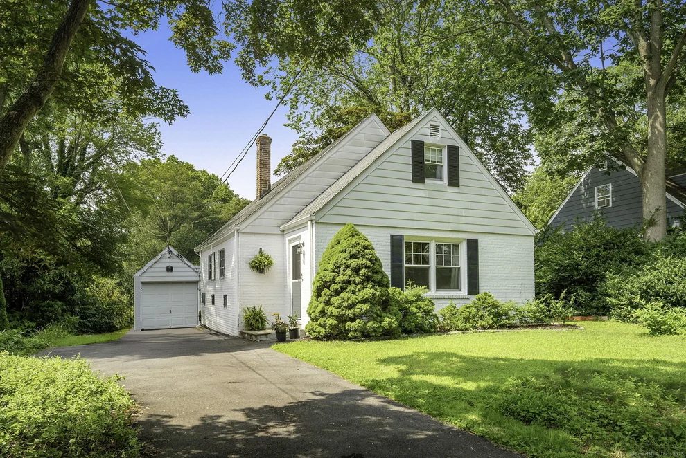 Unit for sale at 33 Halsey Drive, Greenwich, CT 06870