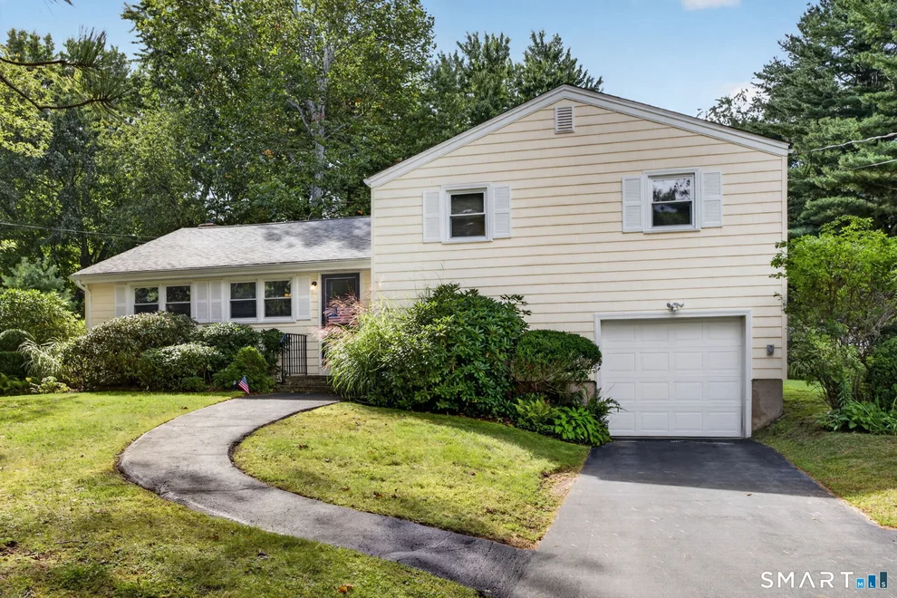 Unit for sale at 1515 Manchester Road, Glastonbury, CT 06033