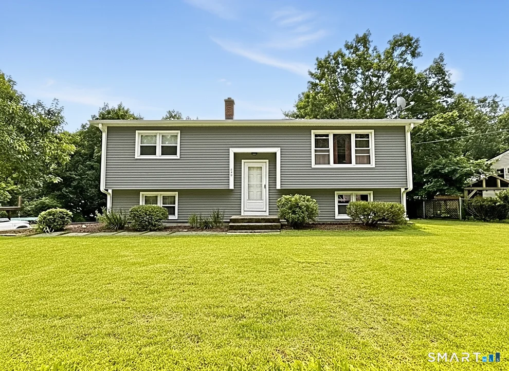 Unit for sale at 209 Union City Road, Naugatuck, CT 06770
