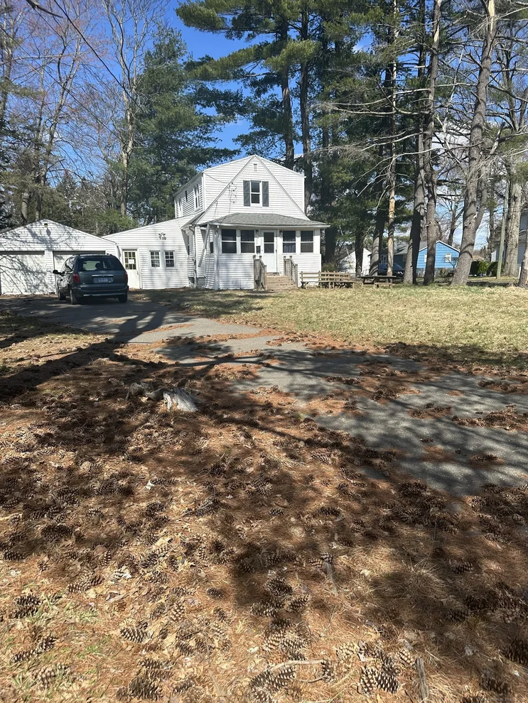 Unit for sale at 100 Englewood Avenue, Bloomfield, CT 06002