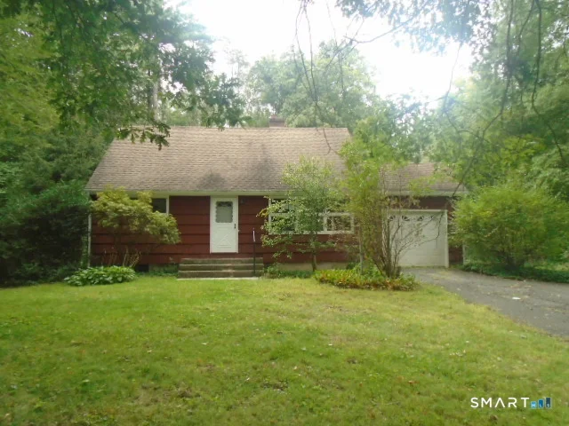 Unit for sale at 7 Knollwood Circle, Simsbury, CT 06070