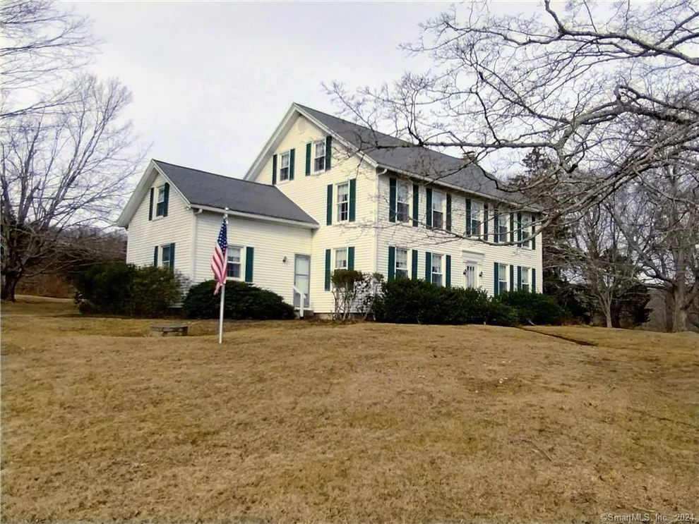 Unit for sale at 448 Shore Road, Old Lyme, CT 06371