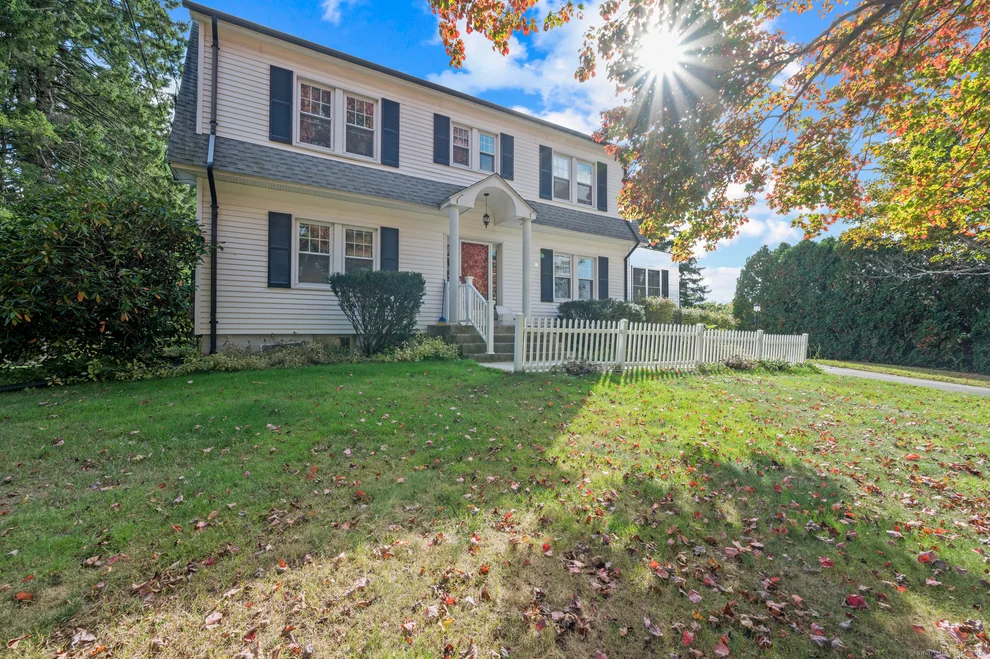 Unit for sale at 560 Norwich Avenue, Colchester, CT 06415