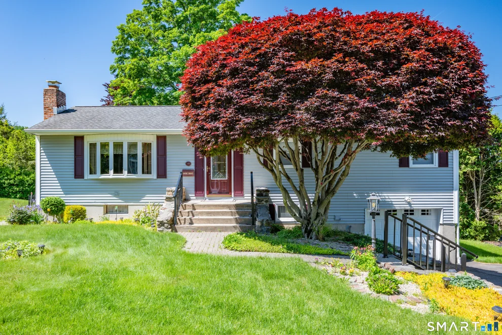 Unit for sale at 140 Saugus Avenue, Watertown, CT 06779