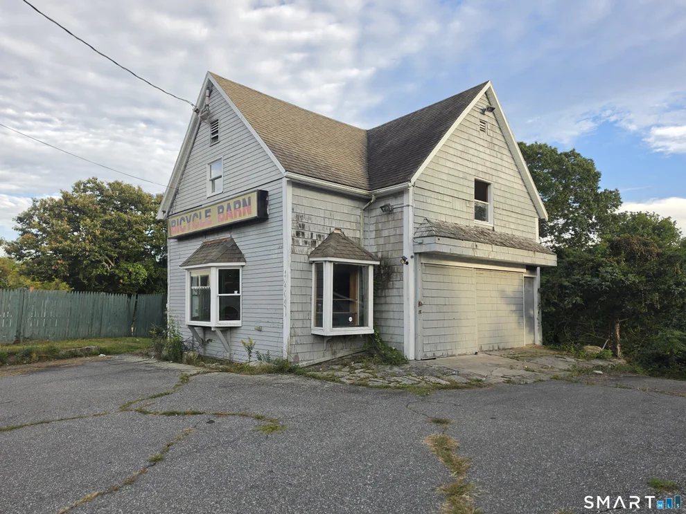 Unit for sale at 1209 Poquonnock Road, Groton, CT 06340