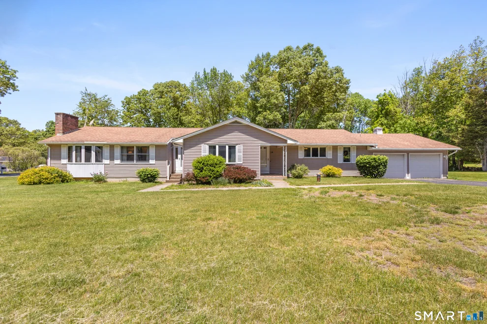 Unit for sale at 10 Whip Poor Will Drive, Plainfield, CT 06354