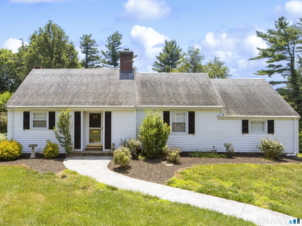 Unit for sale at 51 Round Hill Road, Berlin, CT 06037