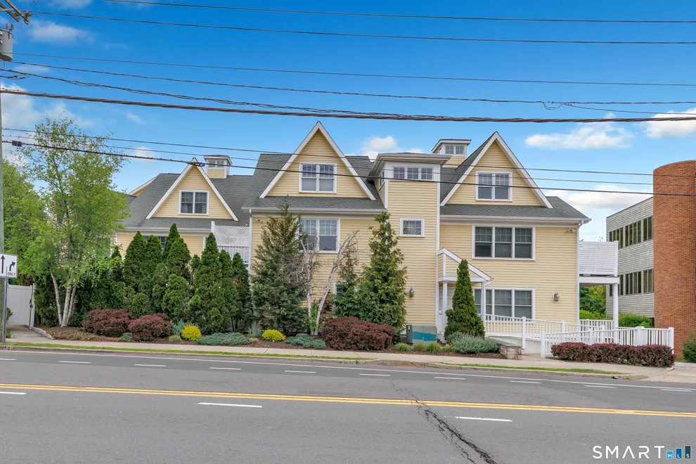 Unit for sale at 76 New Canaan Avenue, Norwalk, CT 06850