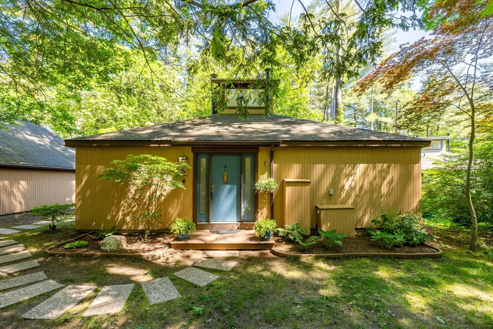 Unit for sale at 4 Dove Circle, Avon, CT 06001