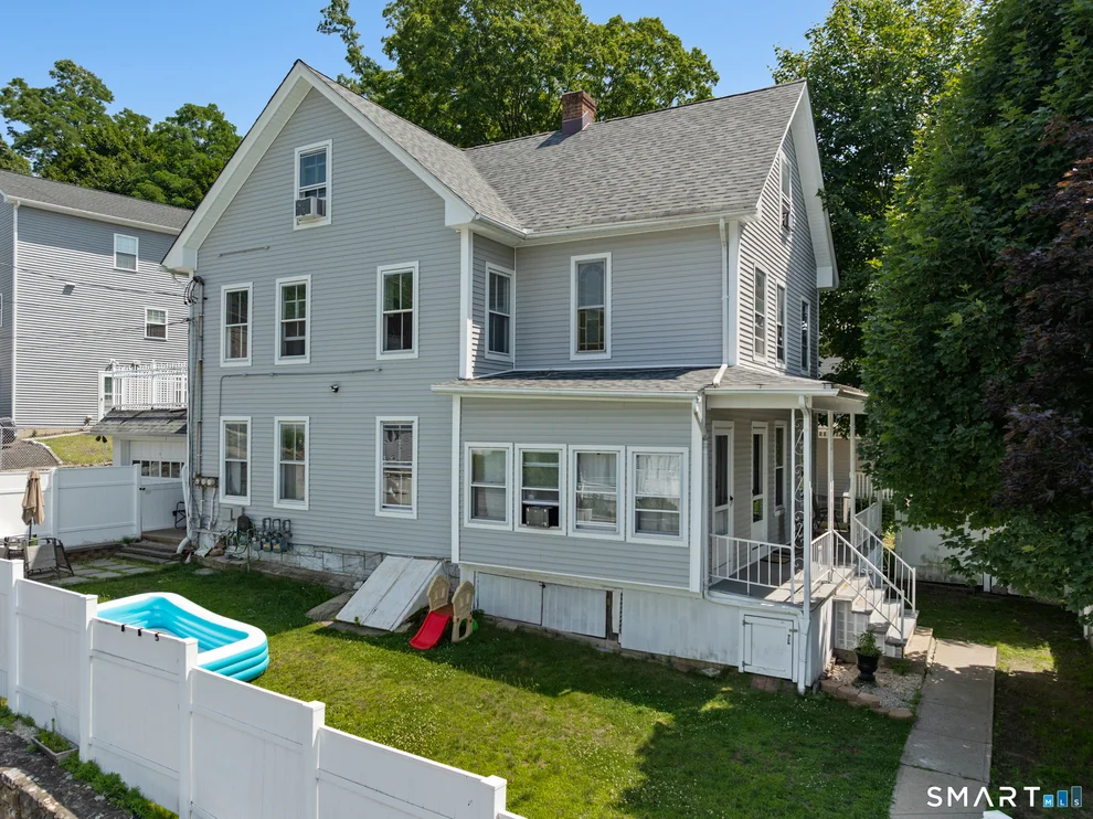 Unit for sale at 299 High Street, Naugatuck, CT 06770
