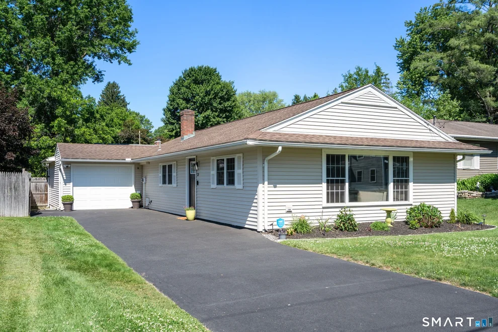 Unit for sale at 31 Cowan Street, Suffield, CT 06078