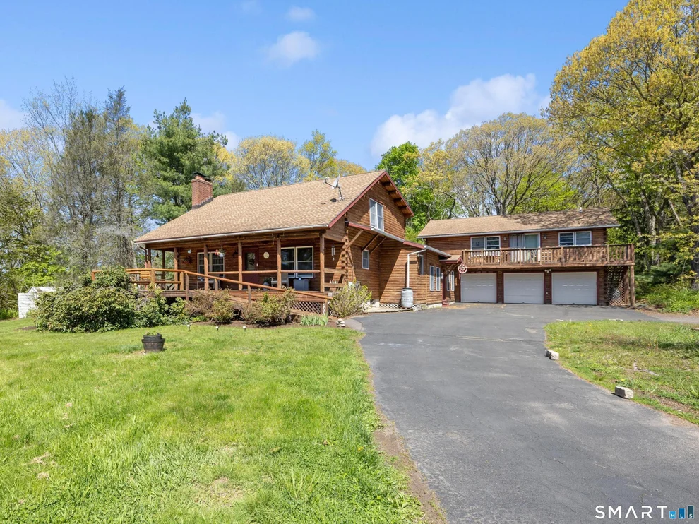 Unit for sale at 622 Chestnut Ridge Road, Orange, CT 06477