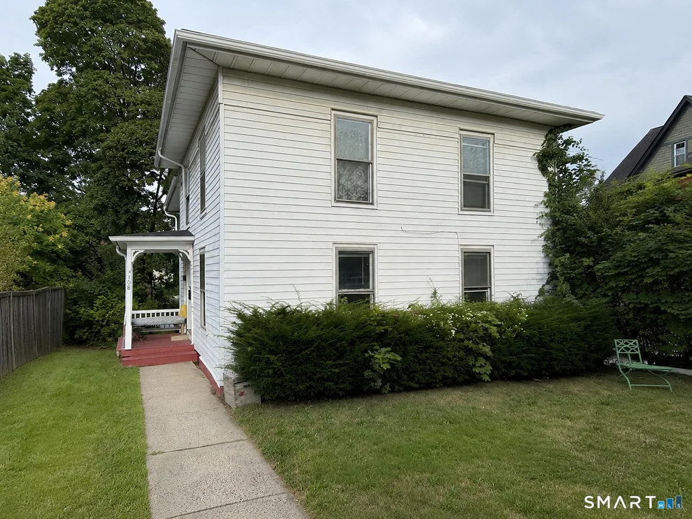 Unit for sale at 108 High Street, Middletown, CT 06457