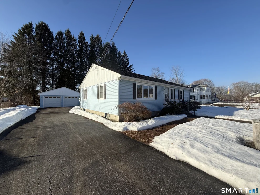 Unit for sale at 29 Rosedale Street, Killingly, CT 06239