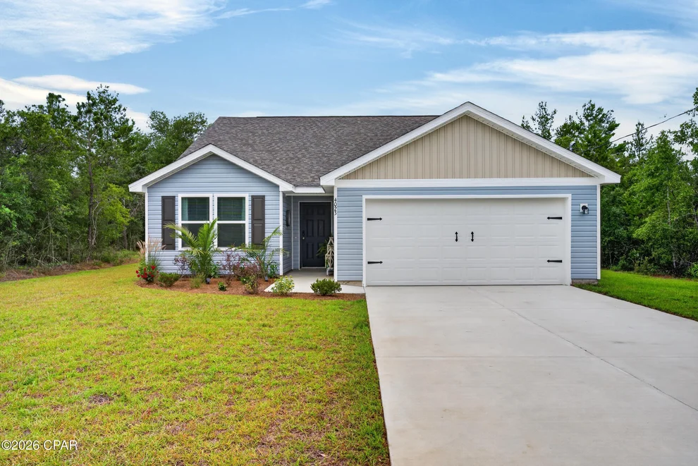 Unit for sale at 4023 Concord Boulevard, Chipley, FL 32428