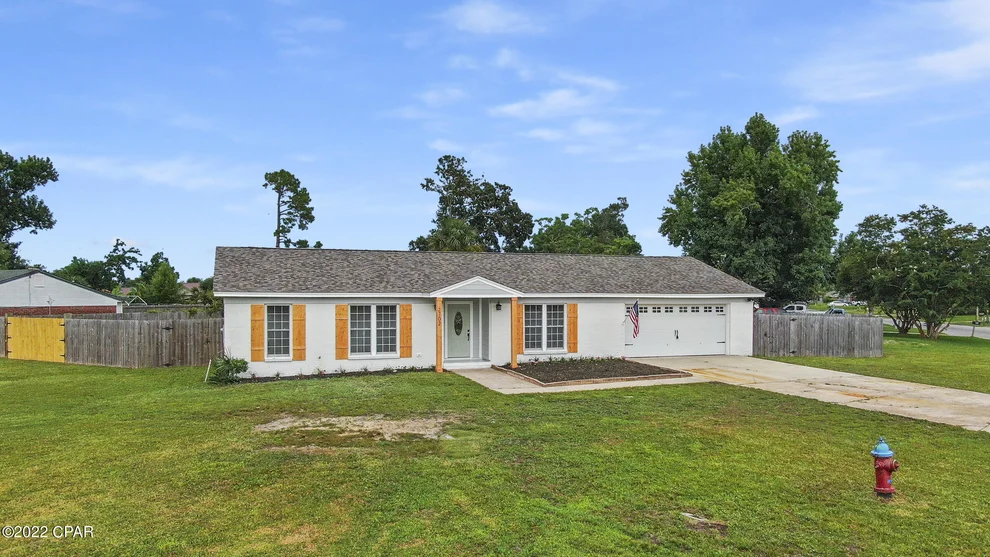 Unit for sale at 2702 W 21st Court, Panama City, FL 32405