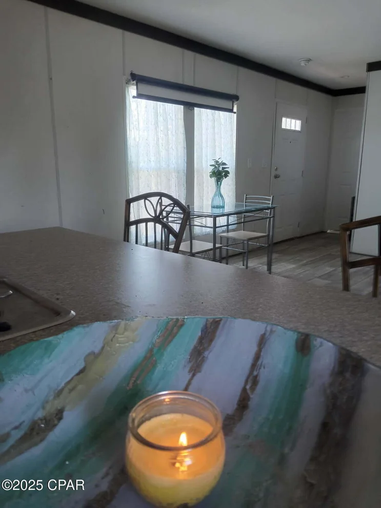 Unit for sale at 16558 NW Tallahassee Boulevard, Youngstown, FL 32466