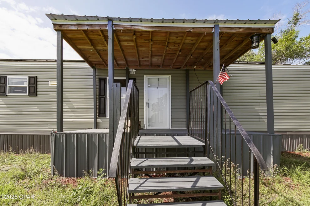 Unit for sale at 10626 Happyville Road, Youngstown, FL 32466