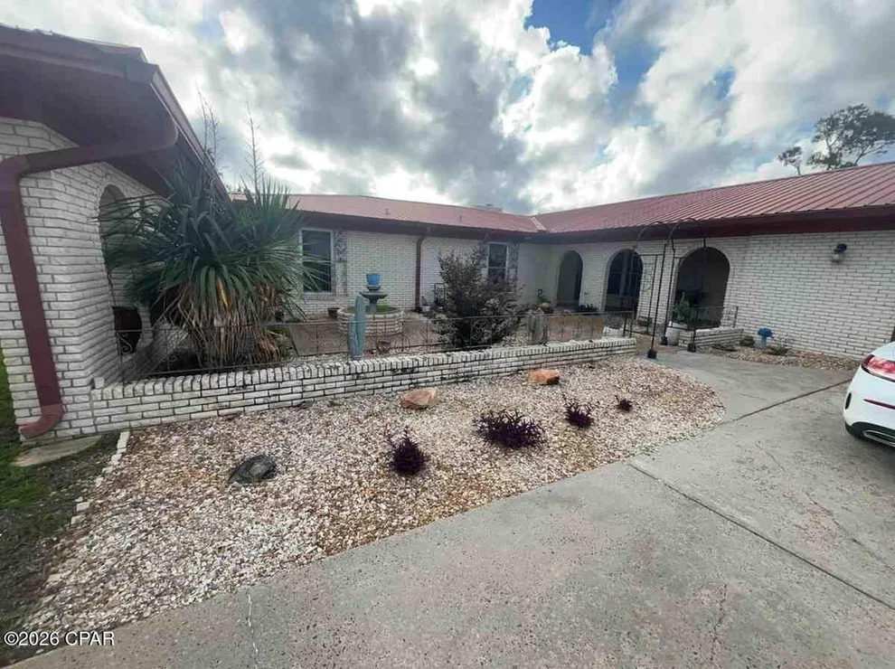 Unit for sale at 6715 Fox Lake Drive, Panama City, FL 32404