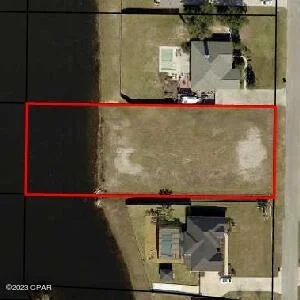 Unit for sale at 7509 Nautical Court, Southport, FL 32409
