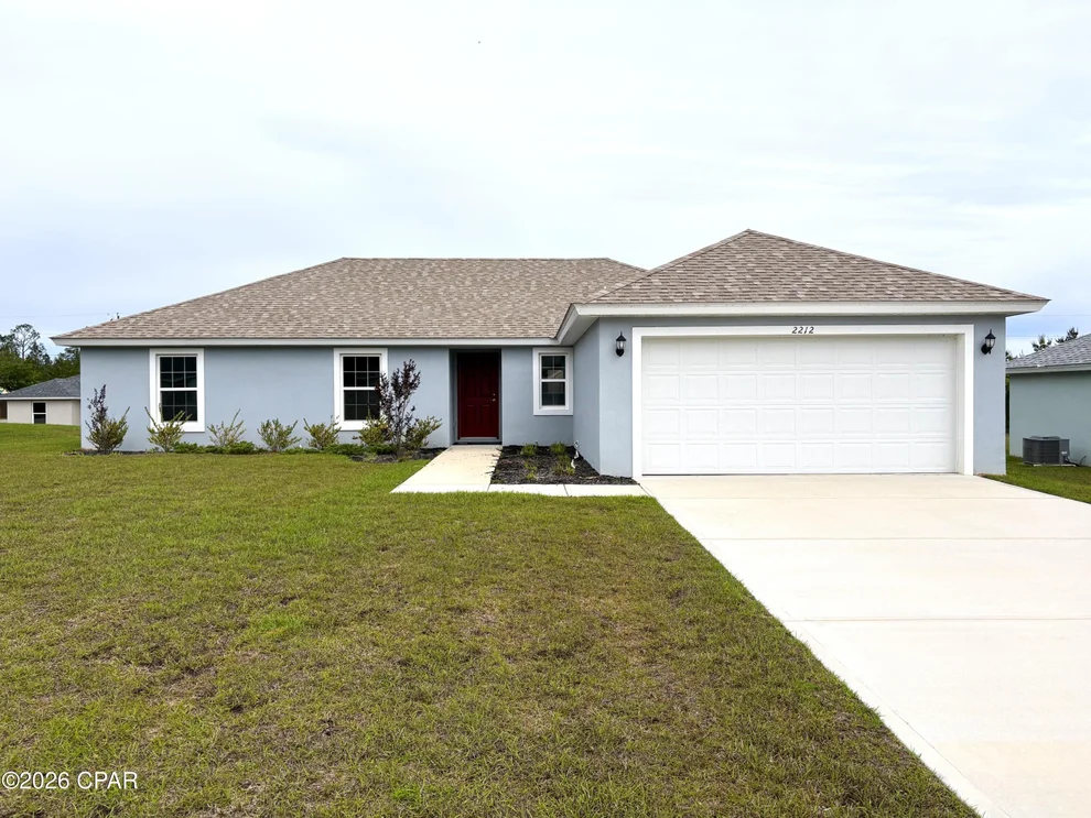 Unit for sale at 2212 Chase Street, Chipley, FL 32428