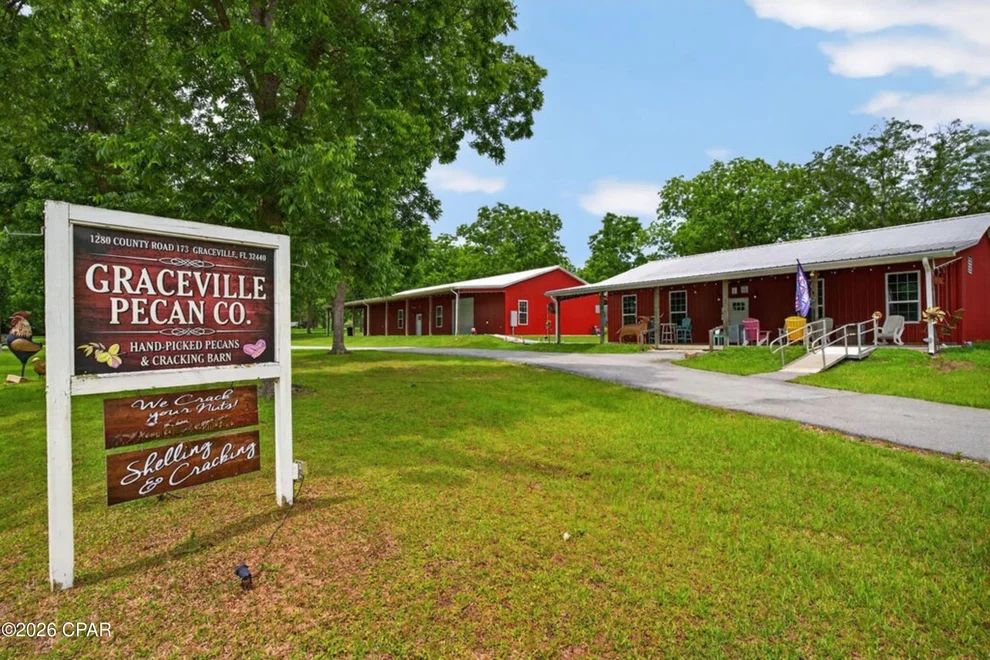 Unit for sale at 1280 Highway 173, Graceville, FL 32440