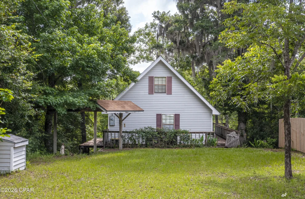 Unit for sale at 14682 SW Lil Circle, Blountstown, FL 32424