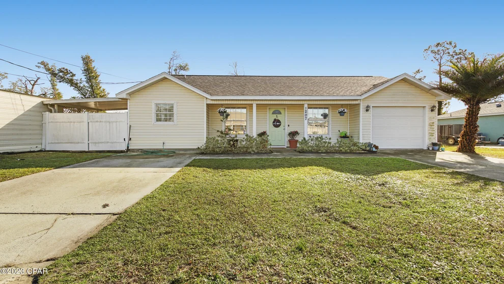 Unit for sale at 1207 Alabama Avenue, Lynn Haven, FL 32444