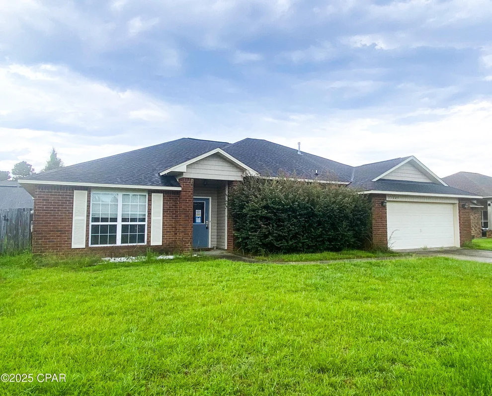 Unit for sale at 11605 Aruba Drive, Pensacola, FL 32506