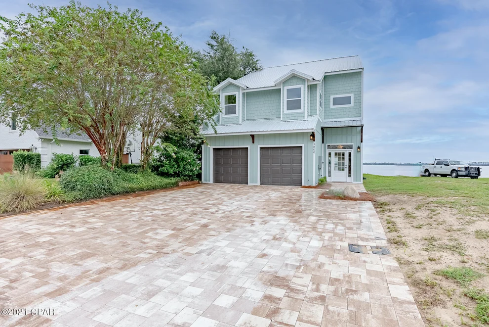 Unit for sale at 1800 Country Club Drive, Lynn Haven, FL 32444