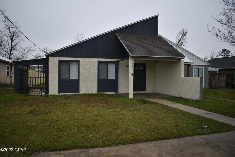 Unit for sale at 1716 illinois Avenue, Lynn Haven, FL 32444