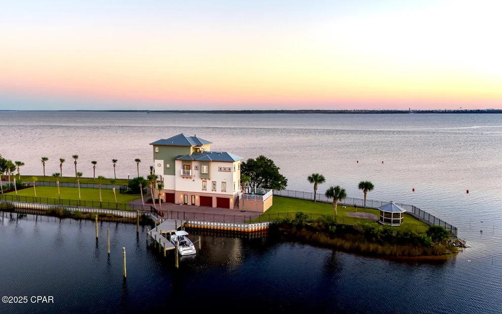 Unit for sale at 6701 Yacht Club Drive, Panama City, FL 32401