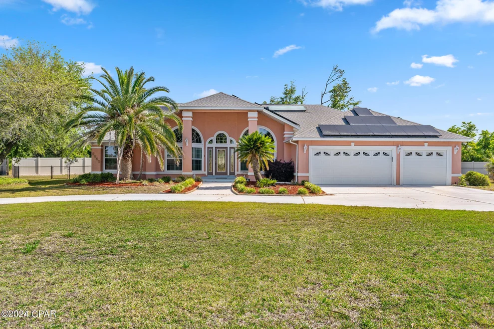 Unit for sale at 6302 Oak Knoll Road, Panama City, FL 32404