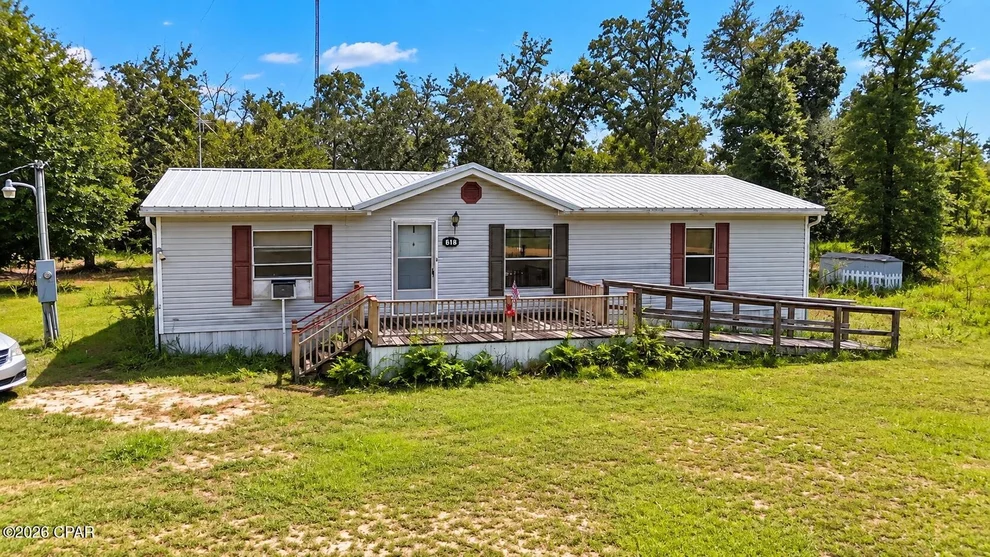 Unit for sale at 976 Sorrento Avenue, Alford, FL 32420
