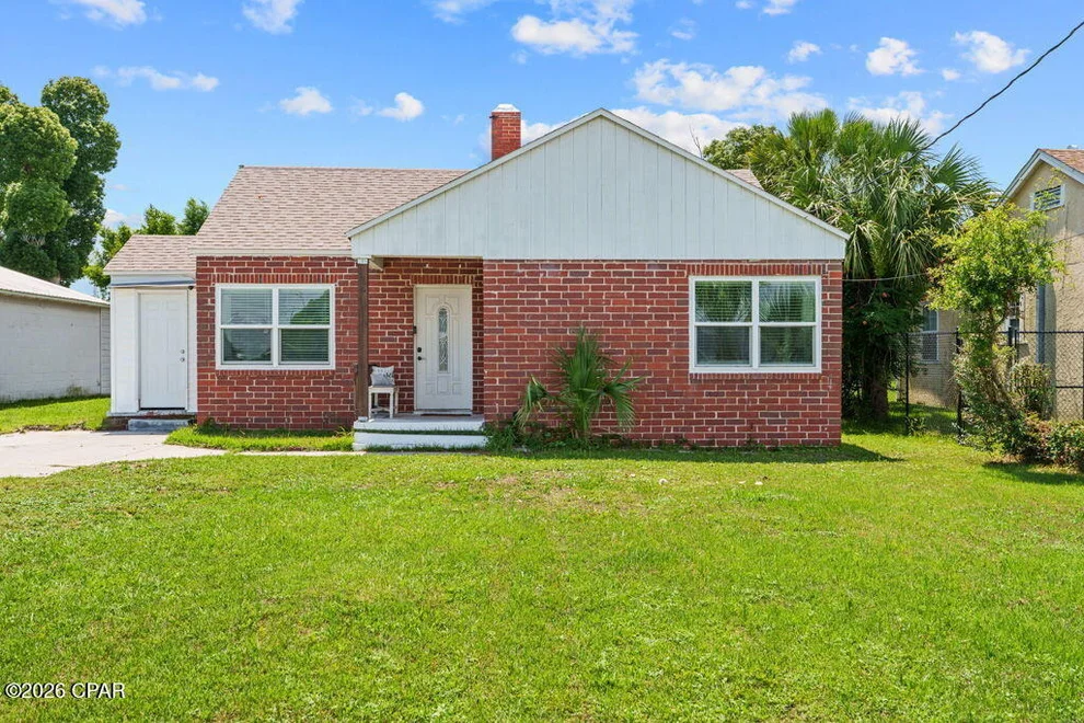 Unit for sale at 1115 Mckenzie Avenue, Panama City, FL 32401
