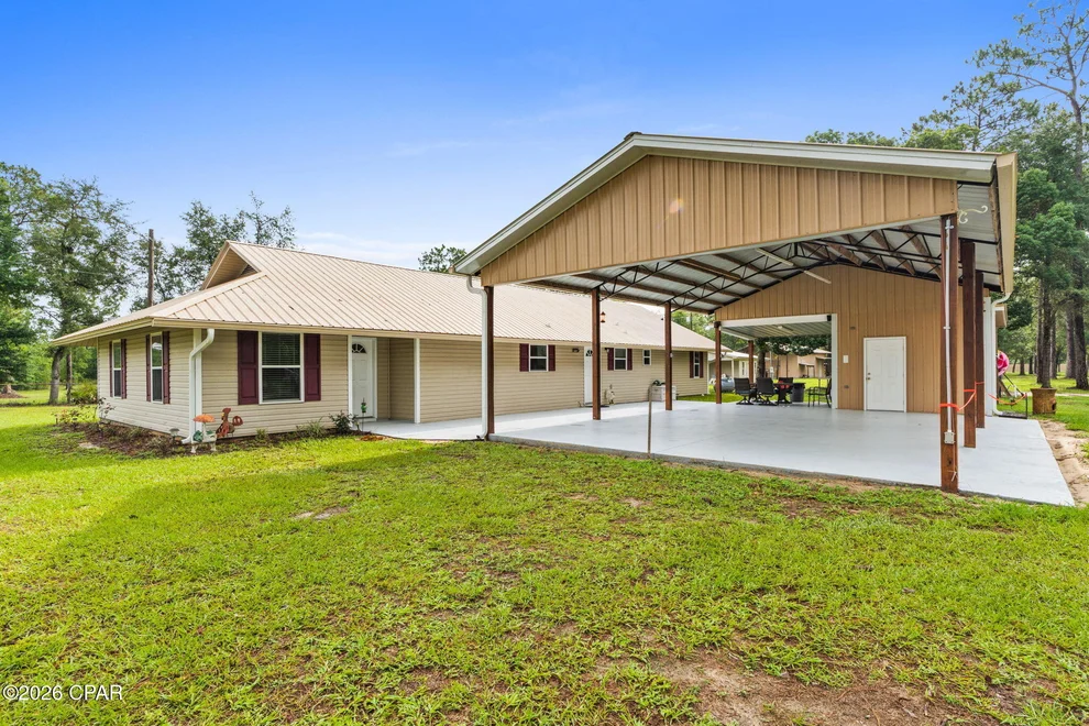 Unit for sale at 13816 Fiddlers Green Road, Southport, FL 32409