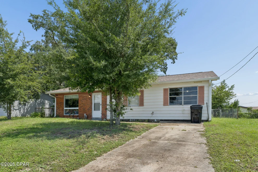 Unit for sale at 910 Nottingham Drive, Panama City, FL 32401