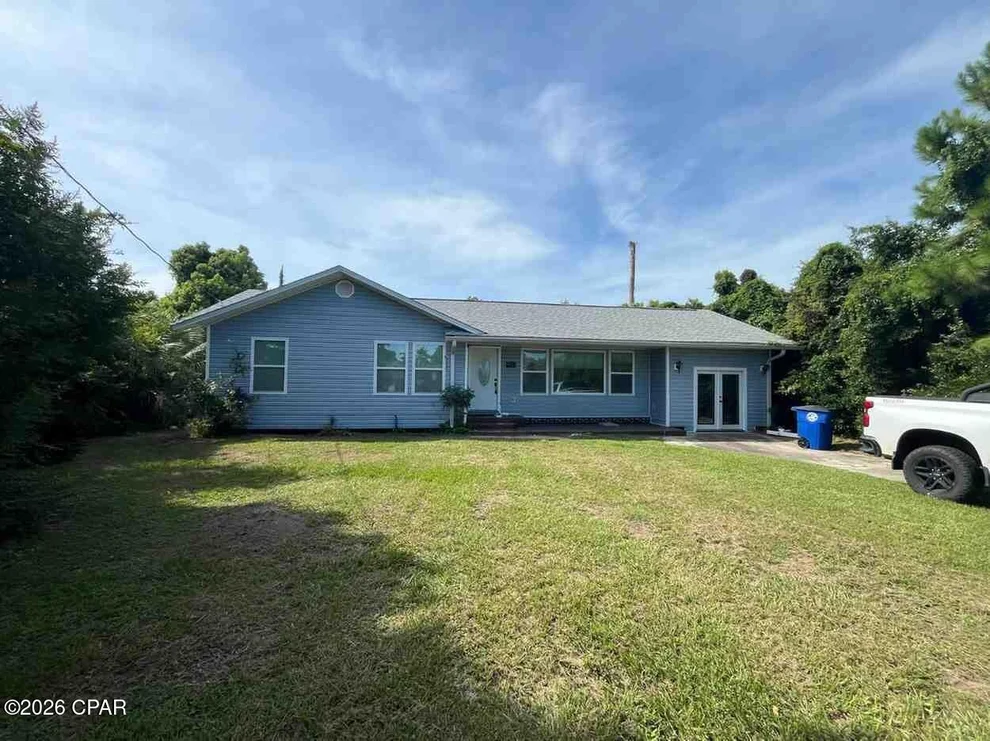 Unit for sale at 901 E 2nd Place, Panama City, FL 32401